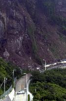 Road on Niijima hit by quake-triggered landslide